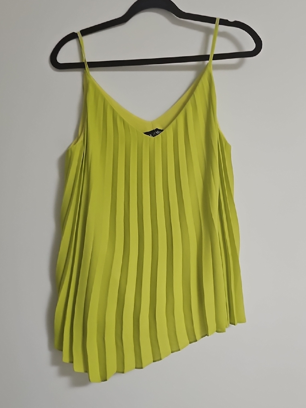 Frank Lyman Design Lime Pleated V-Neck Camisole